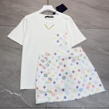 2026 Nuevo Conjunto Informal De Dos Piezas De Verano Para Mujer, Camiseta Con Estampado De Letras Florales De Diseñador De Lujo, Minifalda Acampanada Con Botones De Cintura Alta