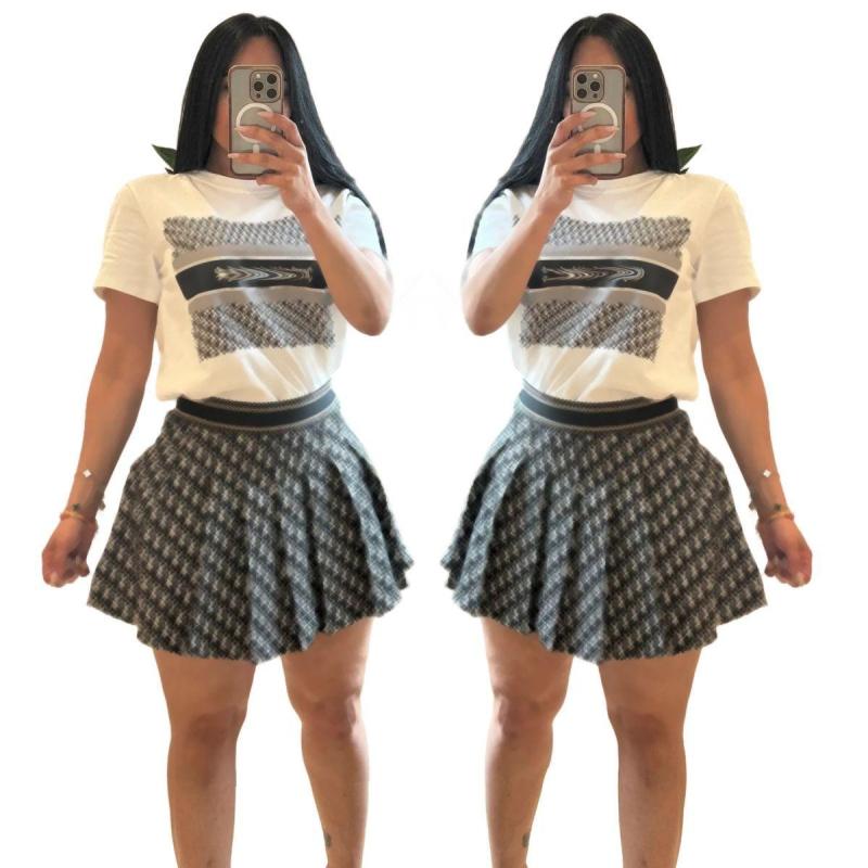 Conjunto De Diseñador Para Mujer Camiseta Cuello Redondo Y Falda Mini 2 Piezas Envío Gratis