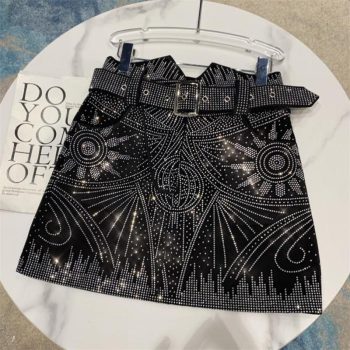 Otoño Invierno Nuevas Llegadas Diamantes De Imitación Decoración Negro Mini Falda Corta Con Cinturón Mujer Ropa De Calle