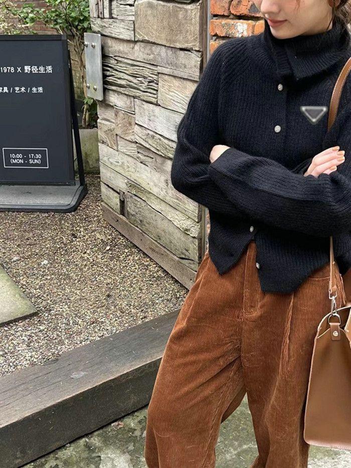 Suéter De Diseñador, Suéter De Mujer De Diseño Retro, Cárdigan De Punto De Color Sólido Suelto De Un Solo Pecho Para Mujer - Imagen 2